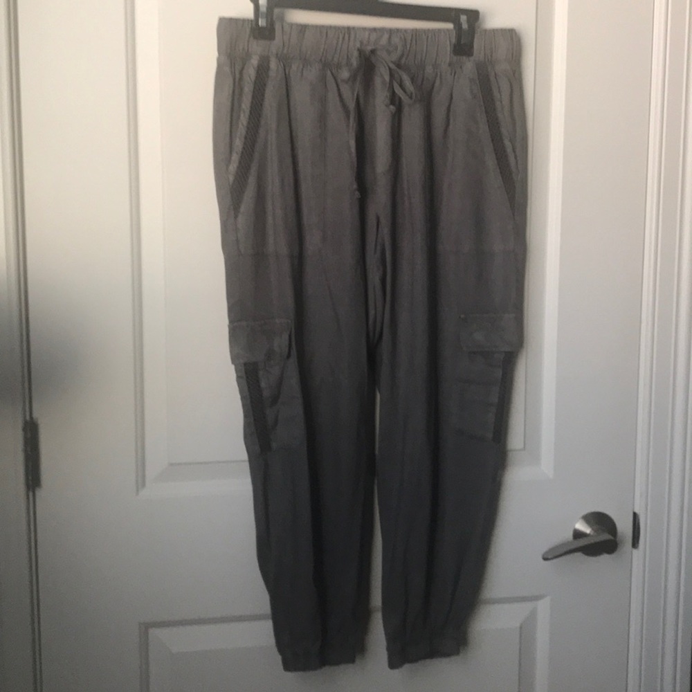 Women’s Jogger Pants